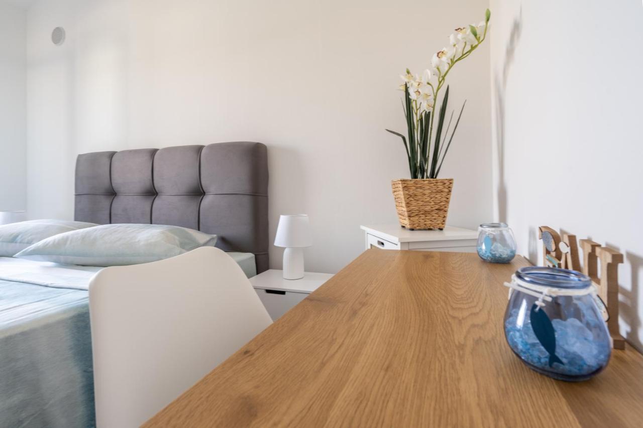 Appartamento Penthouse Gea Premantura Esterno foto