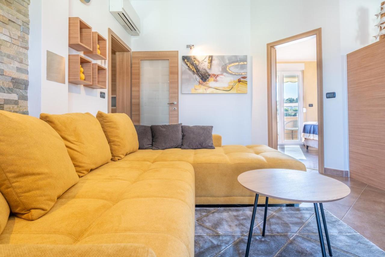 Appartamento Penthouse Gea Premantura Esterno foto